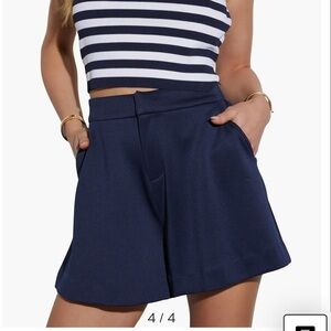 Vici satin shorts size small